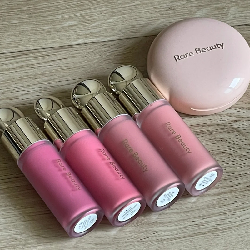 Rare Beauty Bliss Believe Happ - Rare Beauty Makeup Highlighter review and price
